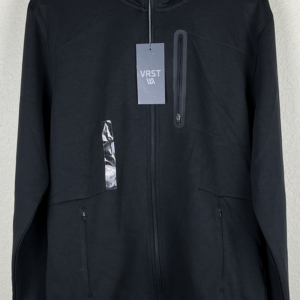 VRST Men's Black Sweater